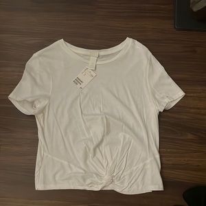 NWT H&M T-Shirt